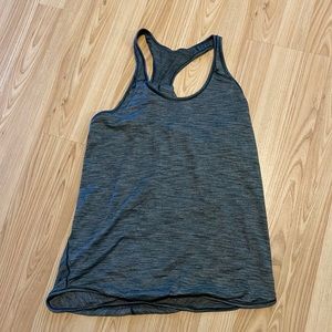 Lululemon tank- green, size 6